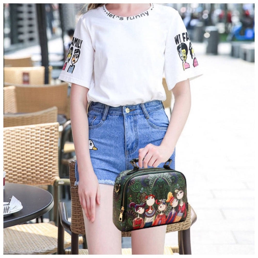 The AMANA Handbag - Picture 6 of 6
